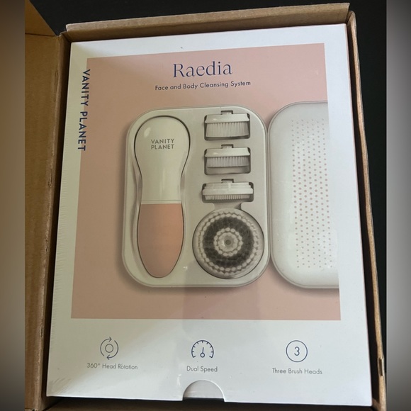 Brand new and unopened Vanity Planet Raedia 2.0 Face and Body Cleansing System - Picture 1 of 3